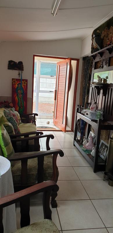 5 Bedroom Property for Sale in Albertinia Western Cape
